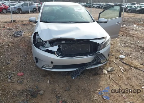 2017 Kia Forte Ex из США, поврежденный, VIN 3KPFL4A86HE072000